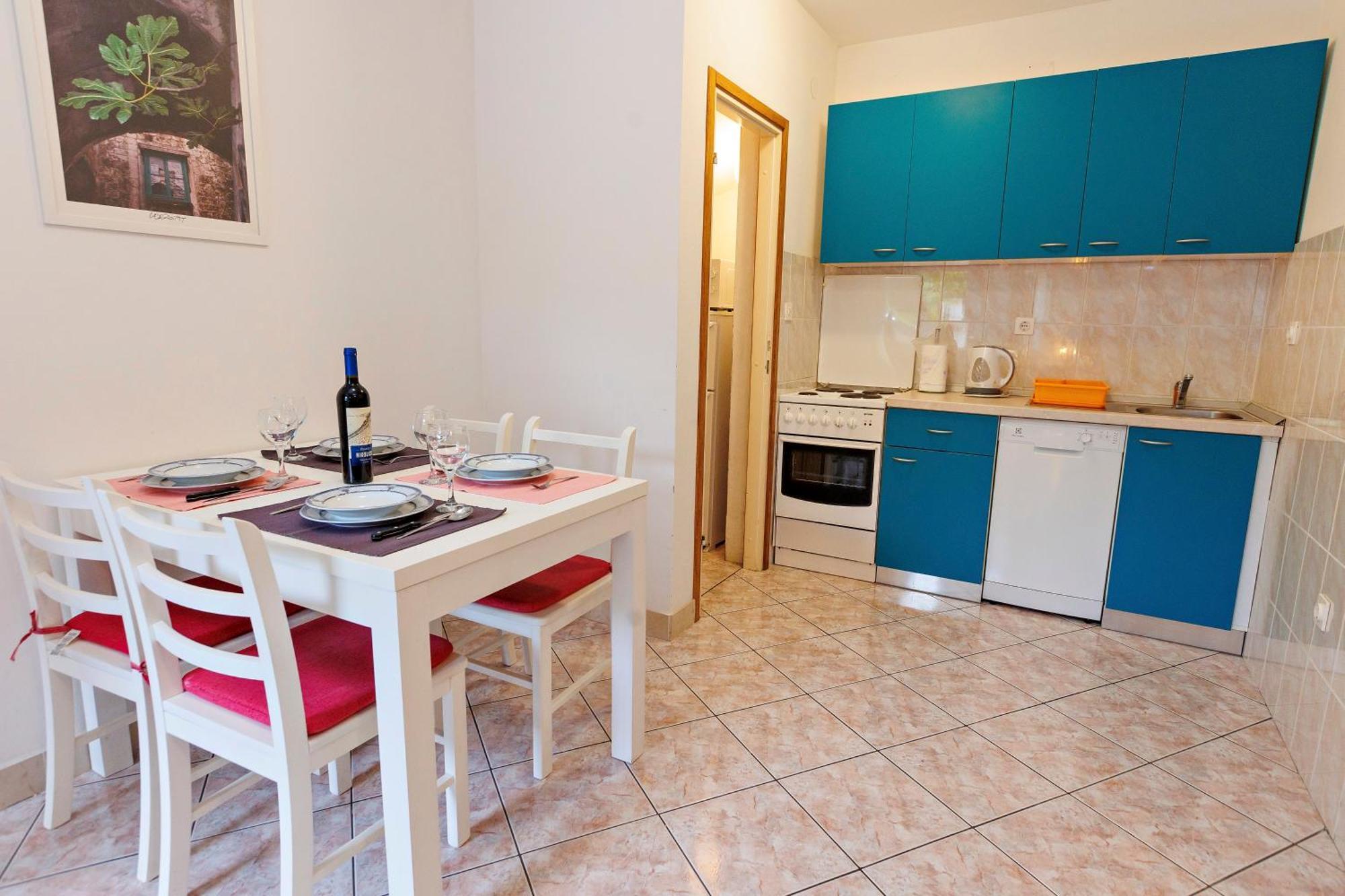 Apartments Baricevic Бол Екстер'єр фото